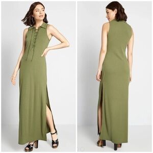 MODCLOTH Casual Sensations Green Lace Up Front Maxi Dress size L